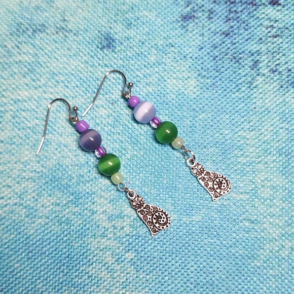 Cat's Eye Dangle Earrings Tibetan Silver Cat Charm Hand Crafted - Picture 3 of 4